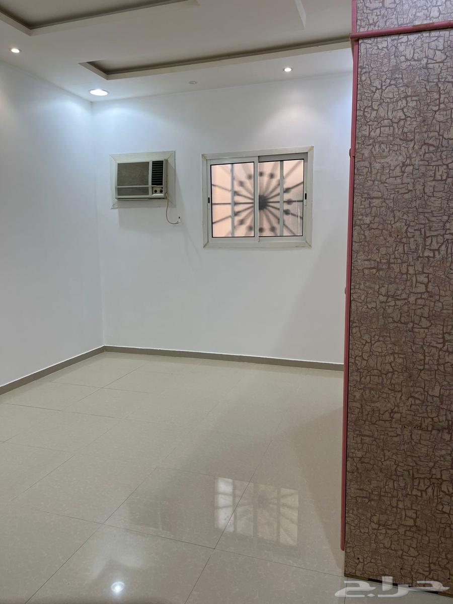 شقة 3 غرف في طويق 5