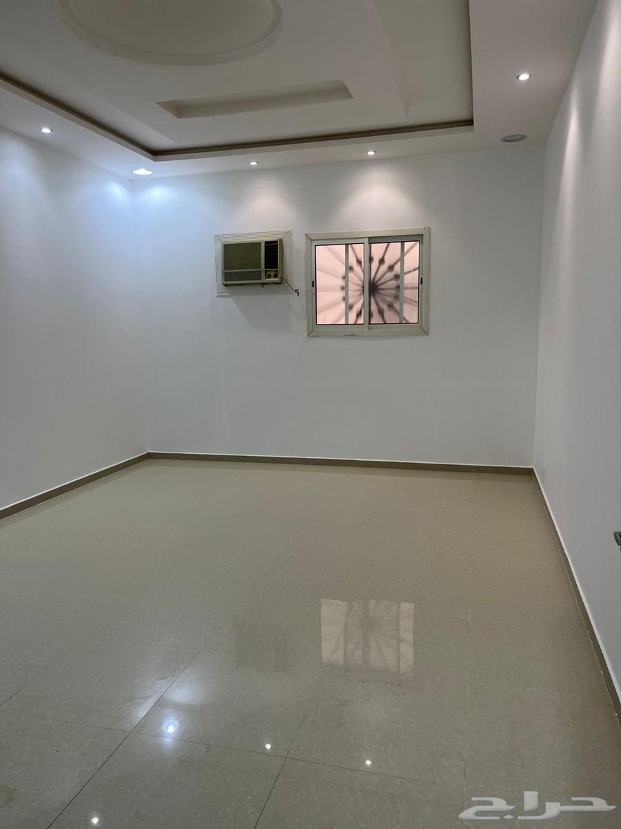 شقة 3 غرف في طويق 6