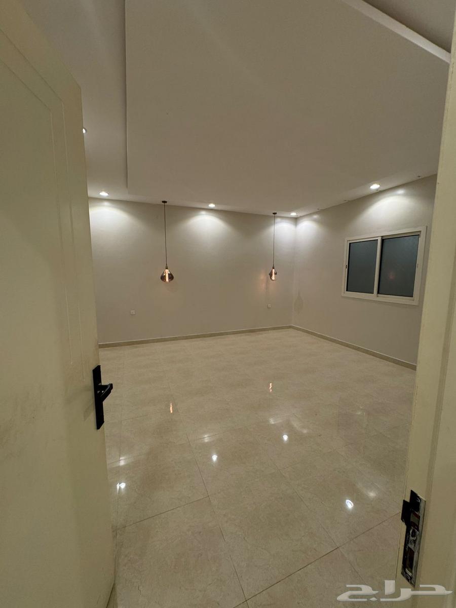 شقة 3 غرف في طويق 7