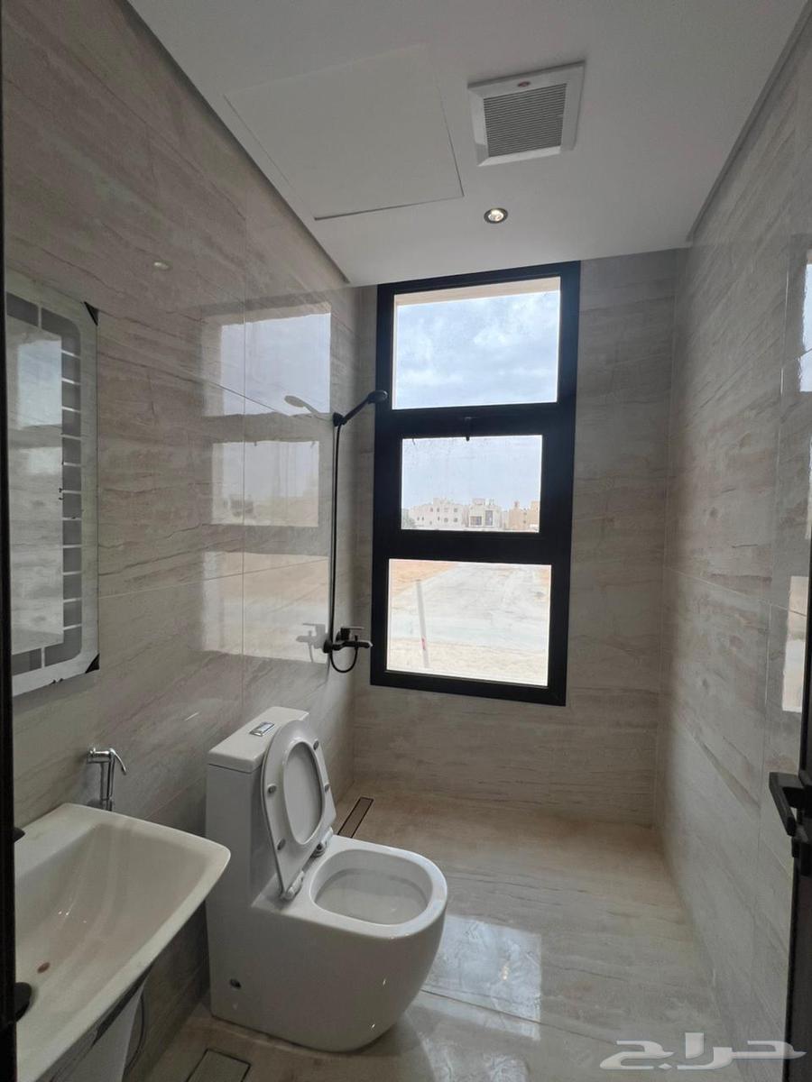 شقة 3 غرف في العارض 4