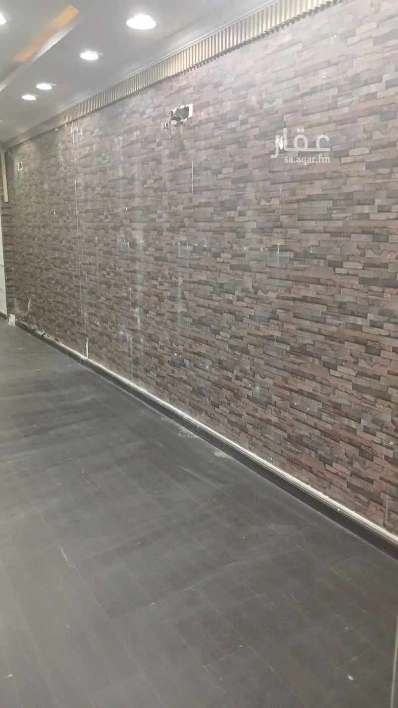 مكتب 900 م² في الفلاح 3