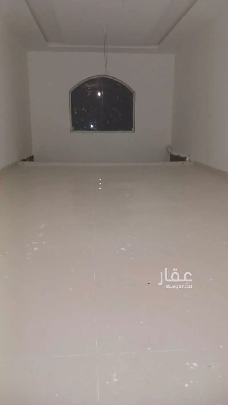 مكتب 900 م² في الفلاح 6