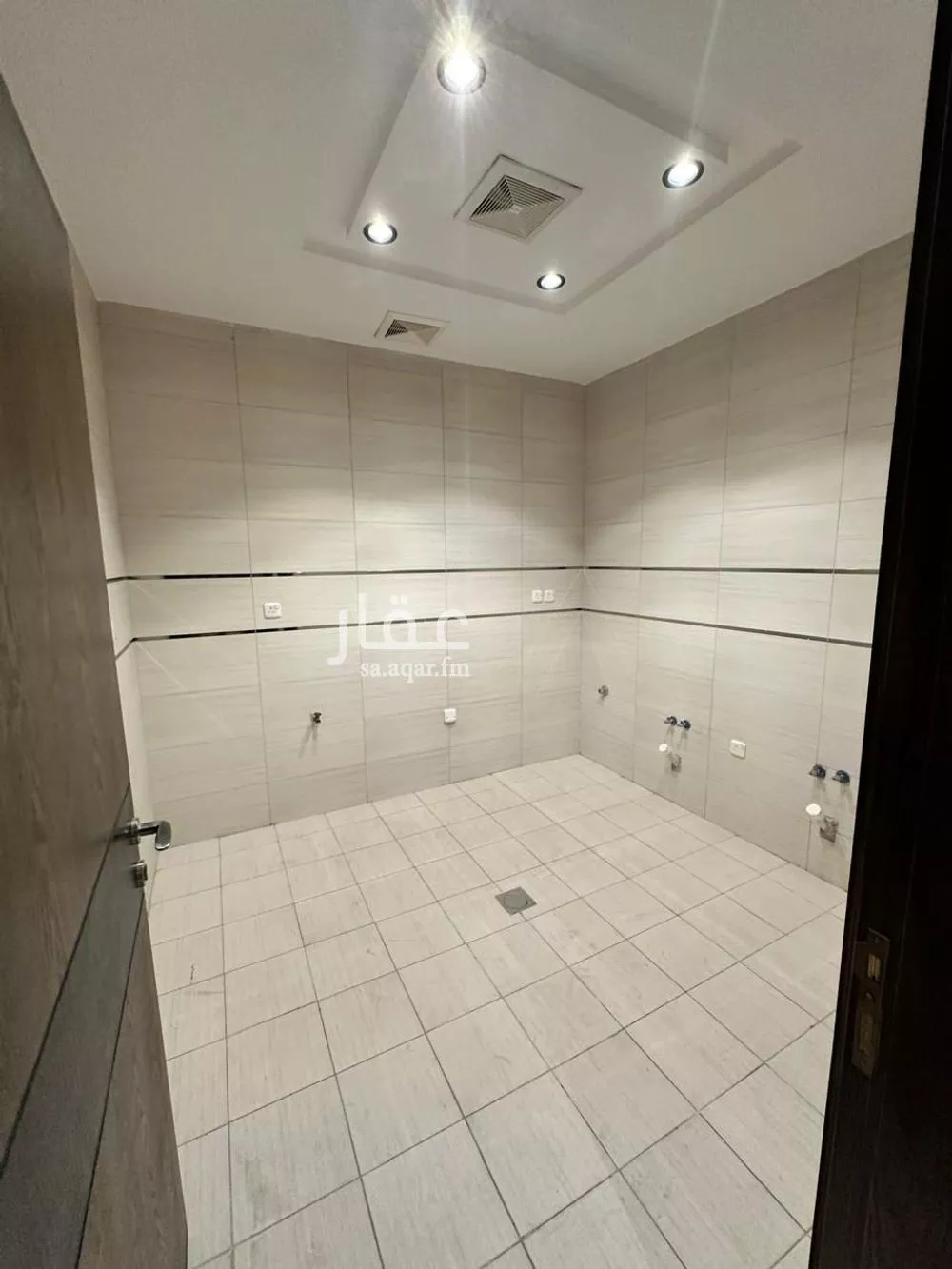 شقة 4 غرف في المروة 3