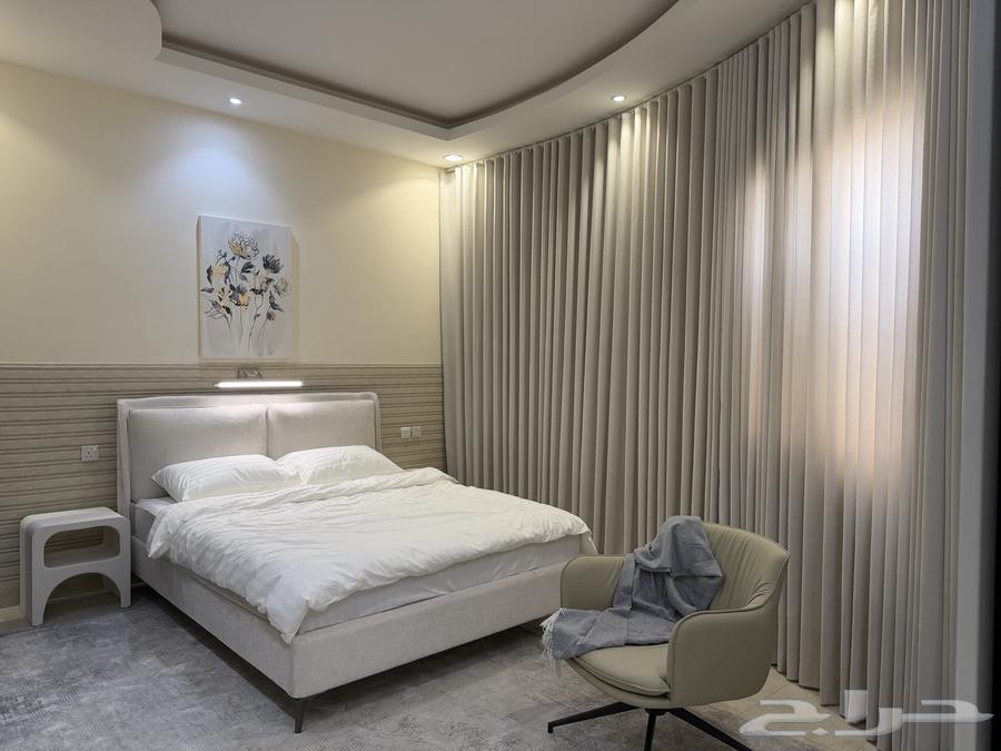 شقة 2 غرف في الملقا 3