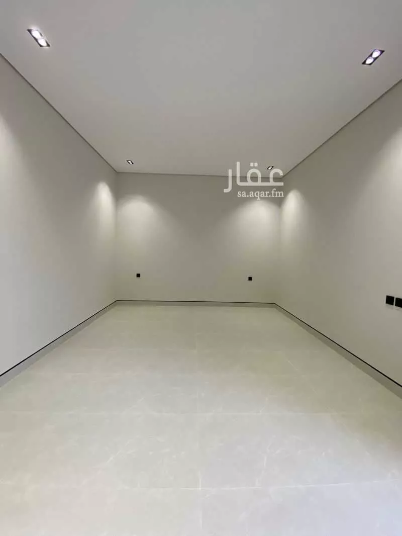 فيلا 5 غرف في الرمال 2