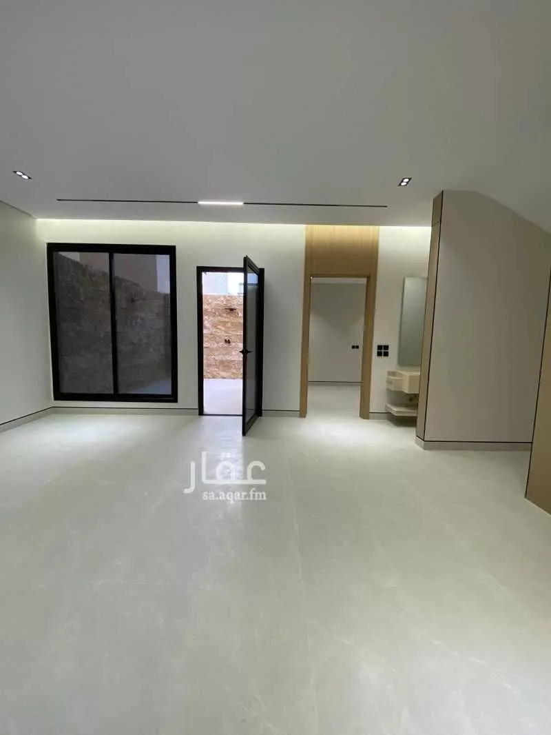 فيلا 5 غرف في الرمال 12