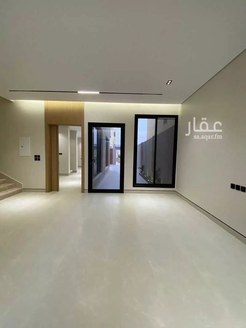 فيلا 5 غرف في الرمال 13