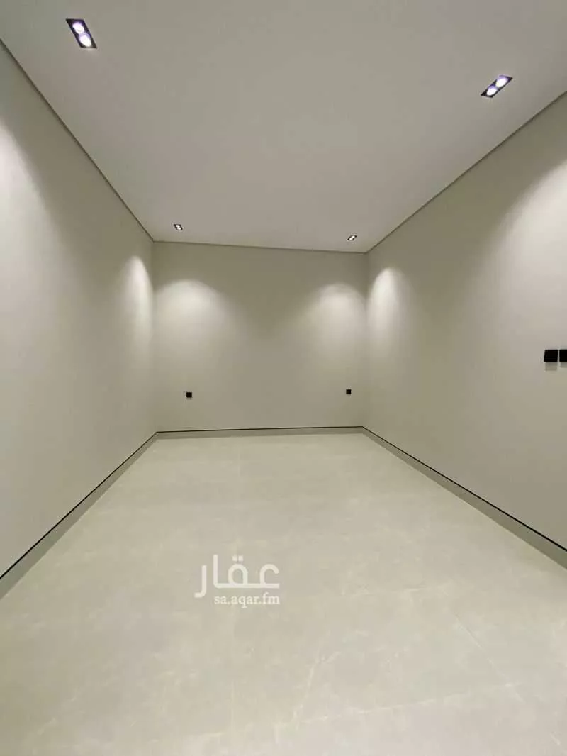 فيلا 5 غرف في الرمال 9