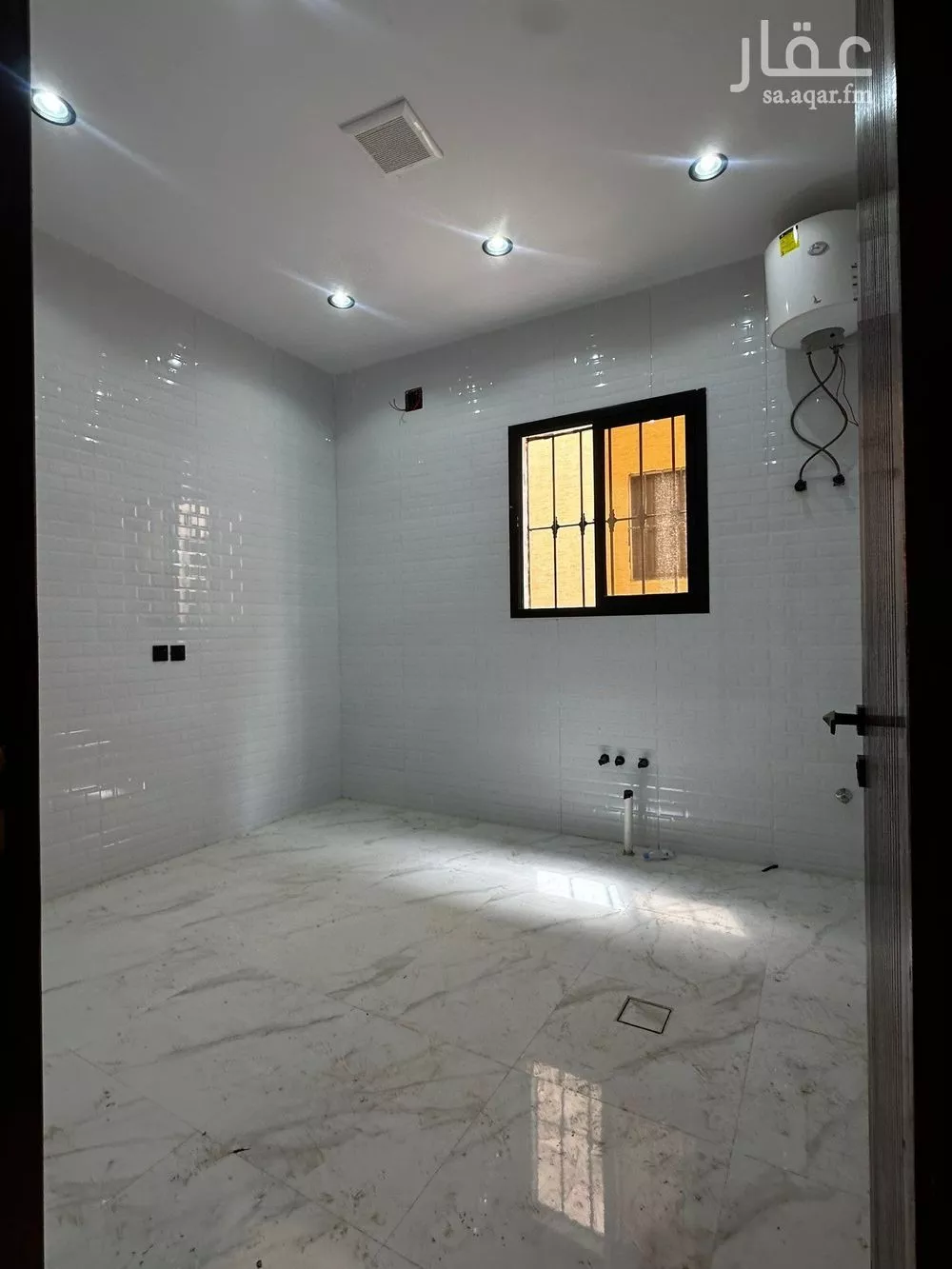 دور 5 غرف في طويق 10