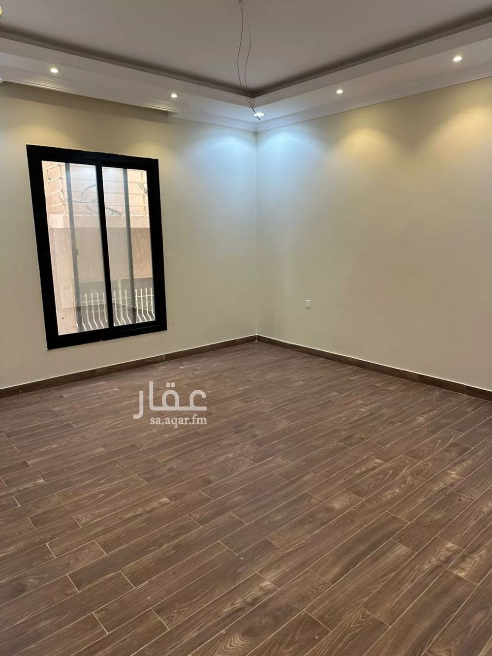 شقة 5 غرف في الصفا 12