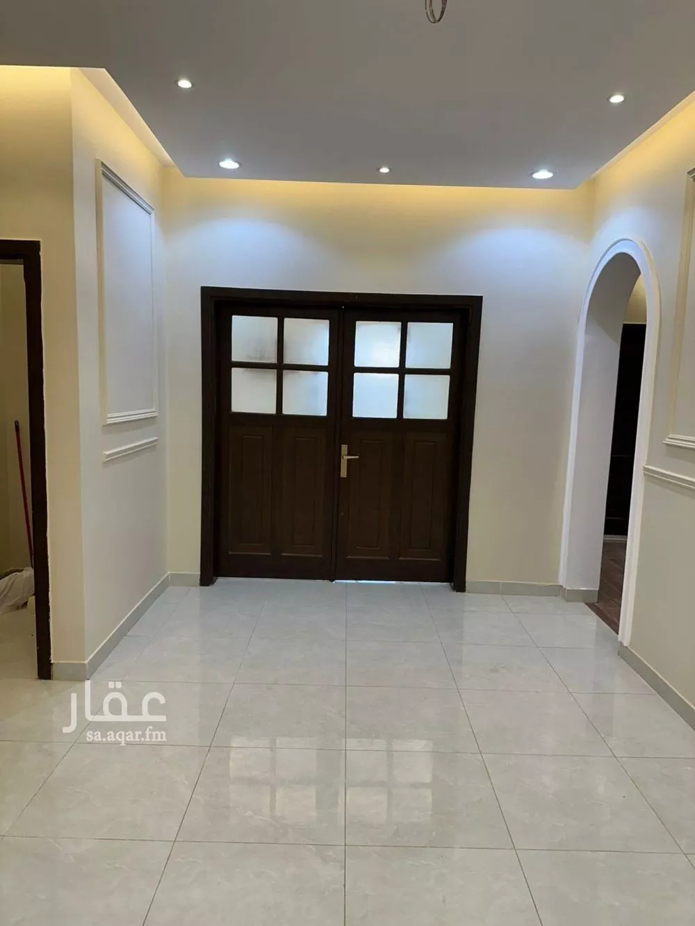 شقة 5 غرف في الصفا 4