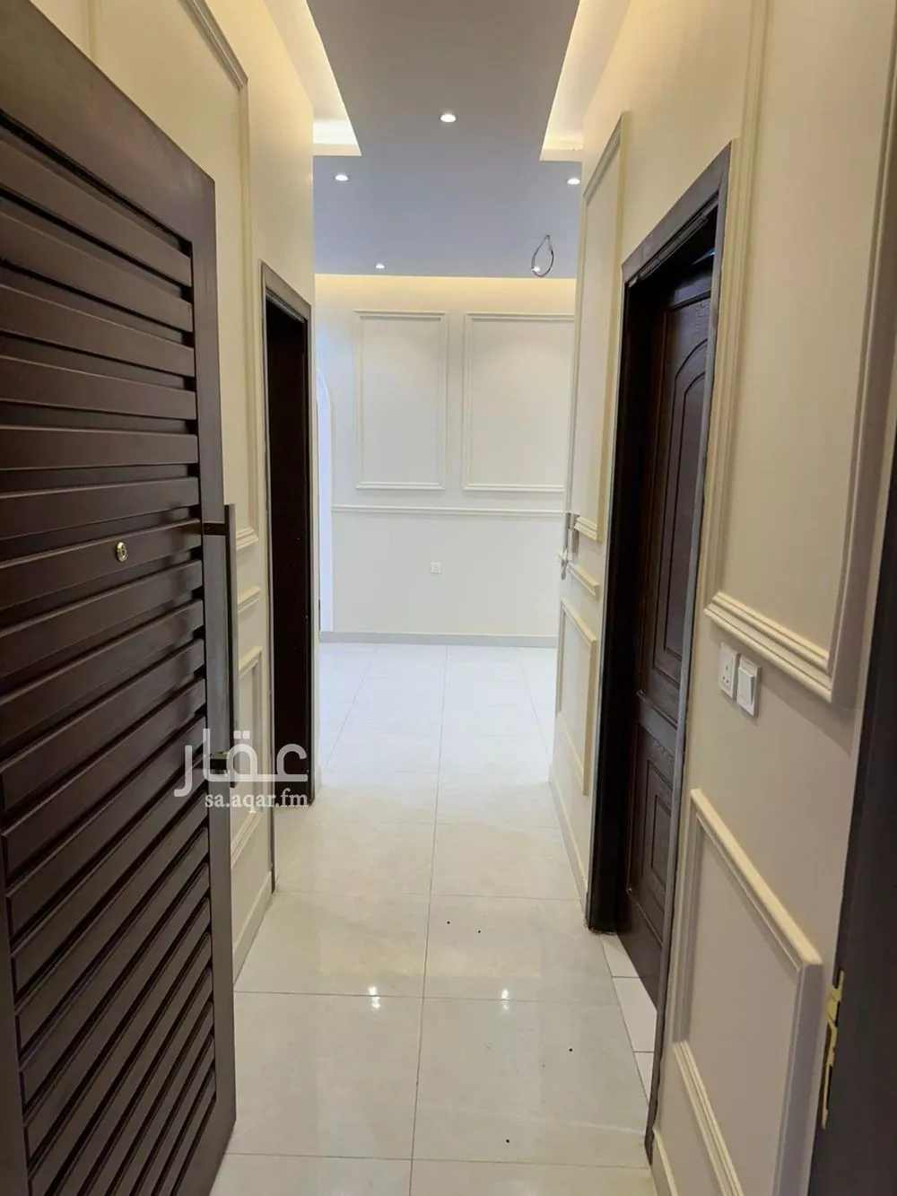 شقة 5 غرف في الصفا 10