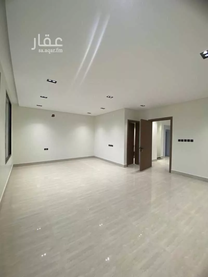 6 bedroom villa in Tuwaiq 11