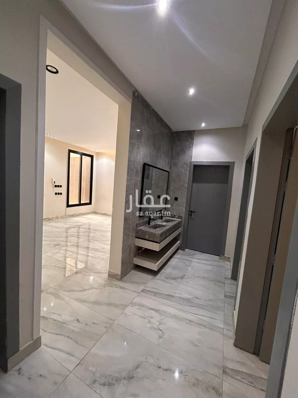 دور 5 غرف في عكاظ 18