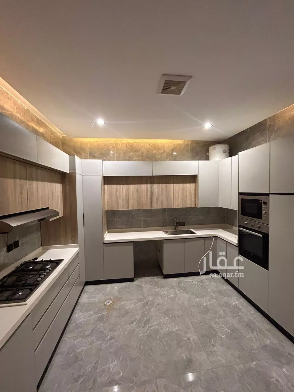 دور 5 غرف في عكاظ 22