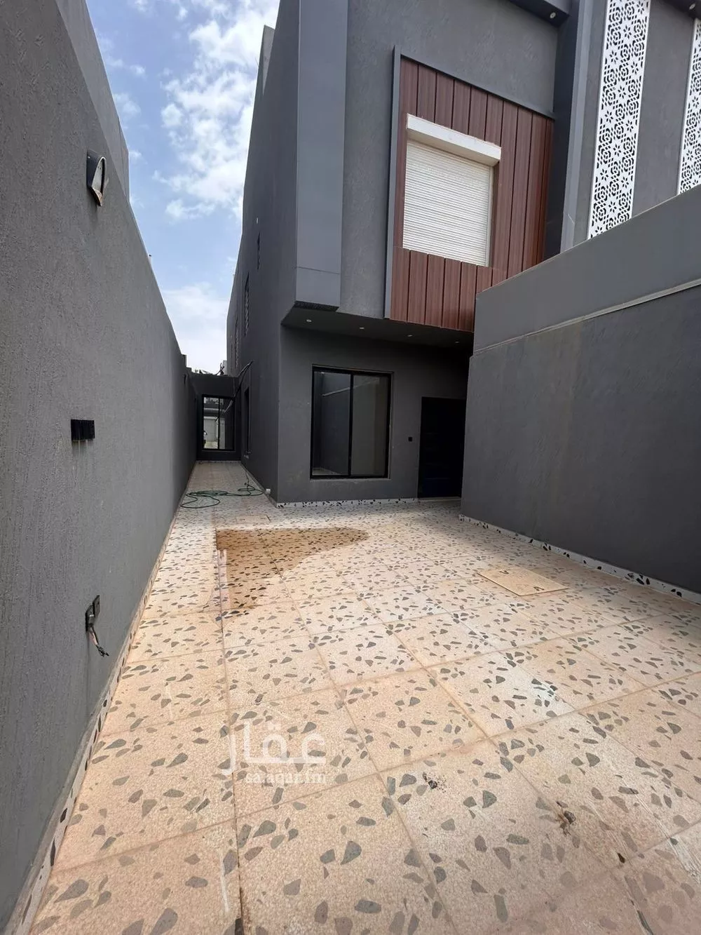 دور 5 غرف في عكاظ 9