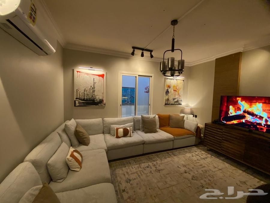 شقة 4 غرف في الملقا 2