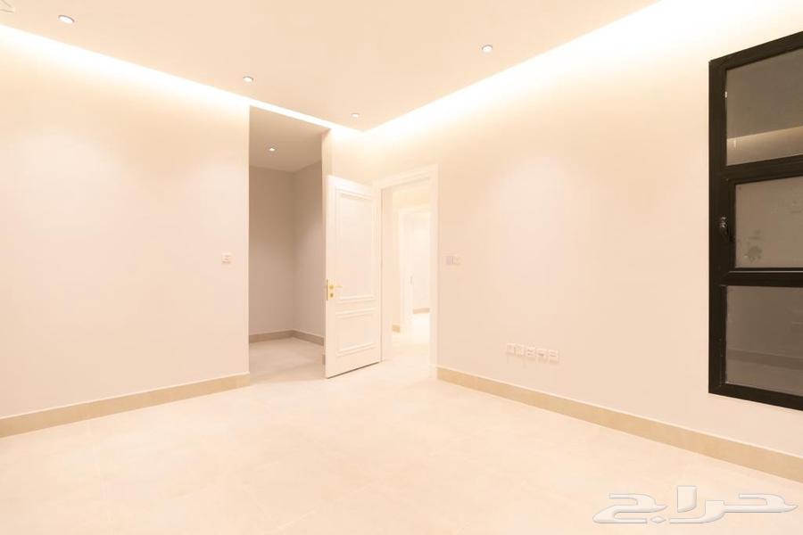 شقة 3 غرف في الياسمين 10