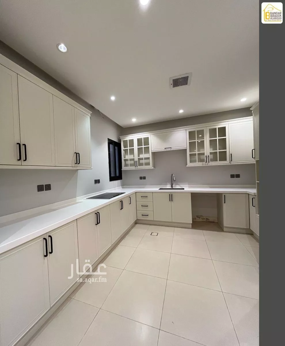 4 bedroom apartment in Al Narjis 19