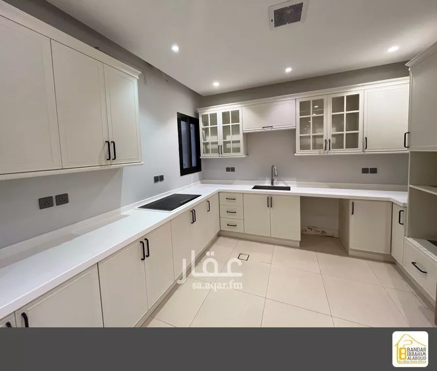 4 bedroom apartment in Al Narjis 20