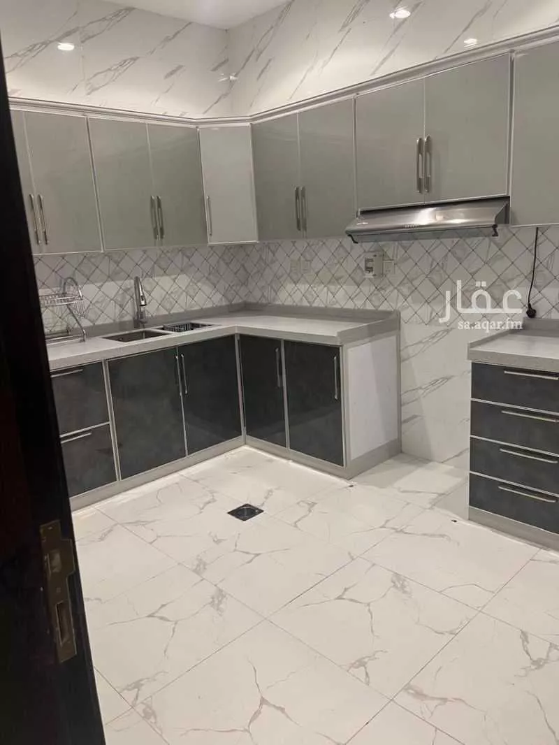 شقة 4 غرف في الواحة 4