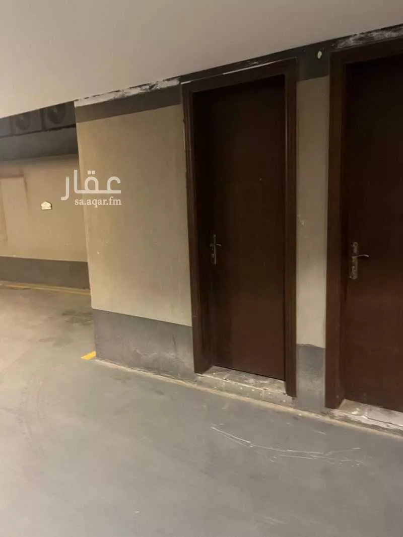 شقة 4 غرف في الواحة 8