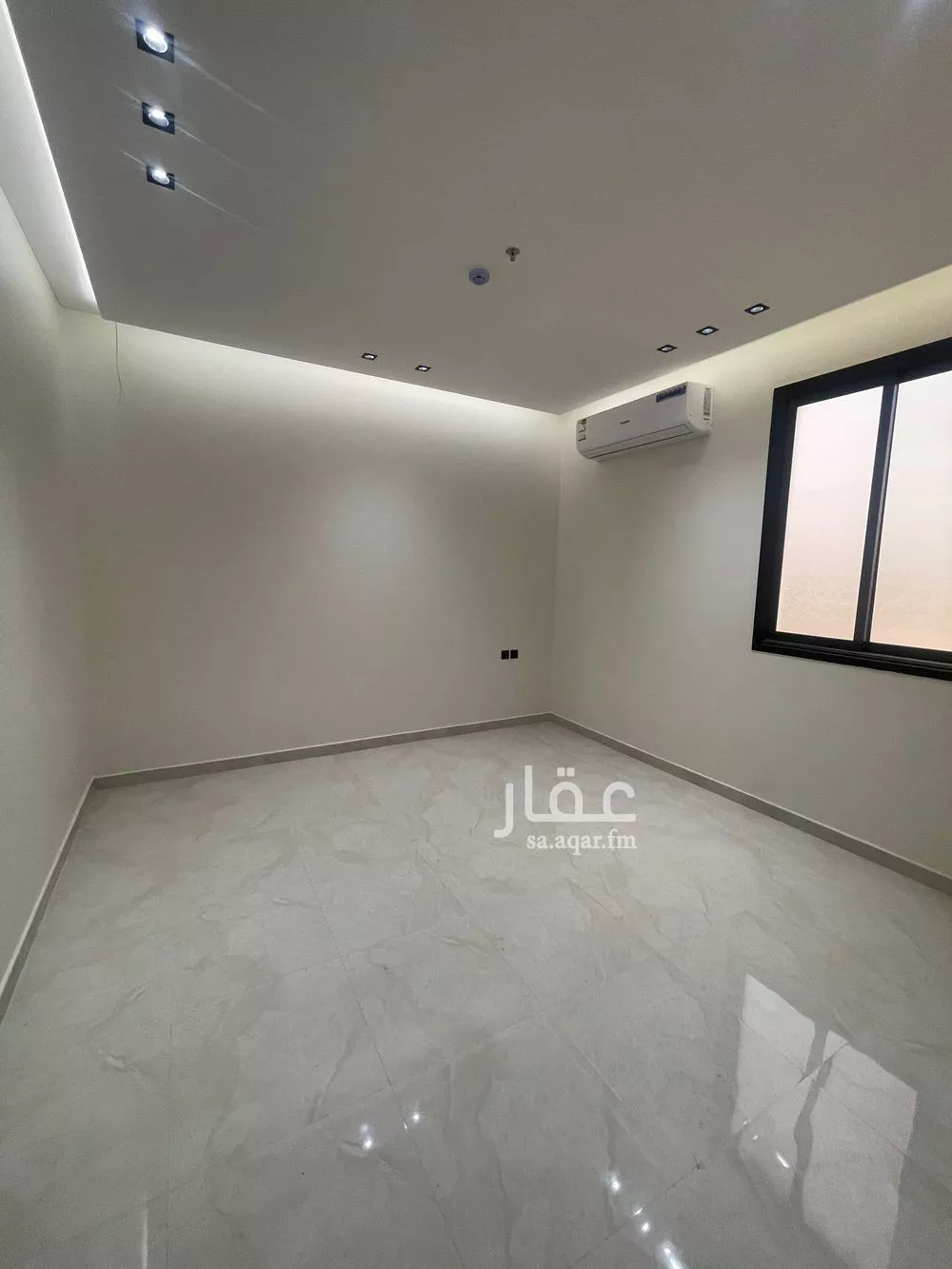 شقة 4 غرف في الخليج 2