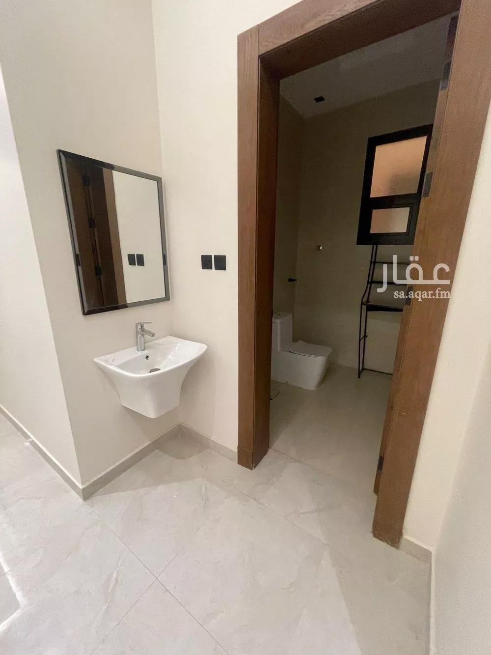 شقة 4 غرف في الخليج 7