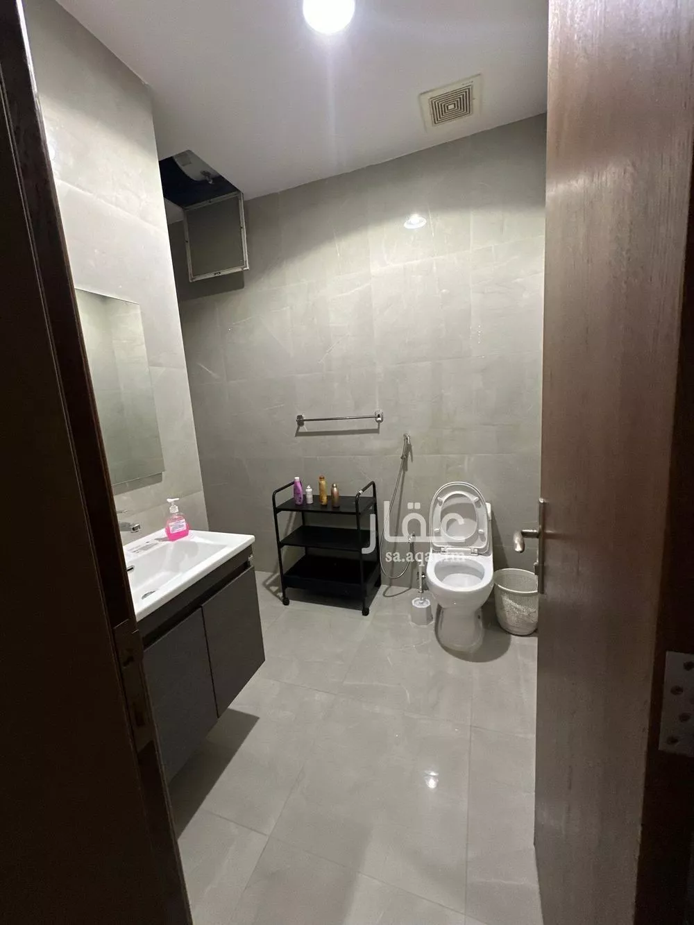 2 bedroom apartment in Al Malqa 12