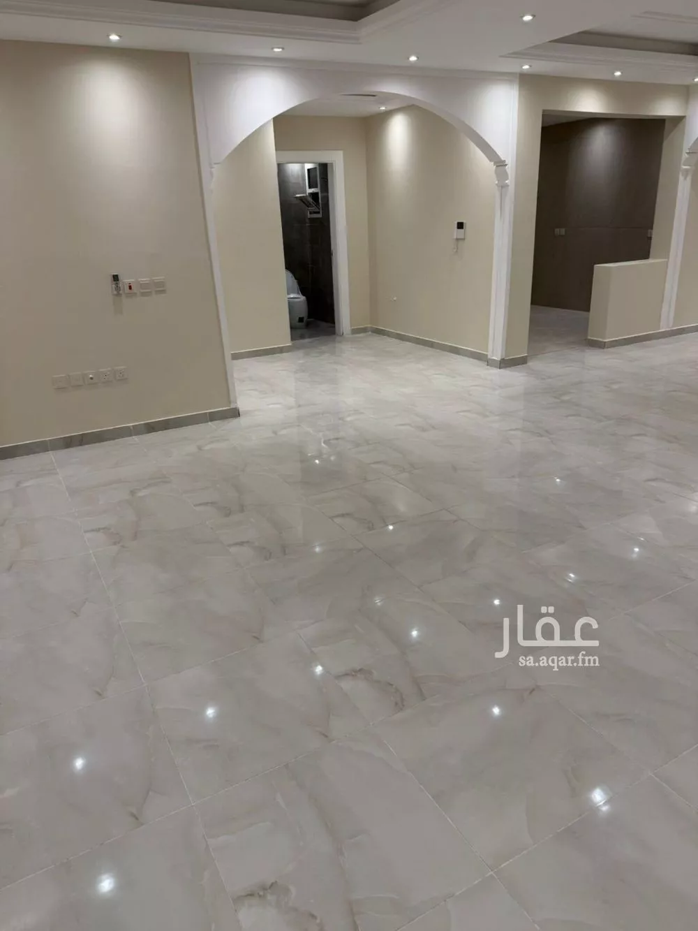 3 bedroom apartment in Al Yasmin 12