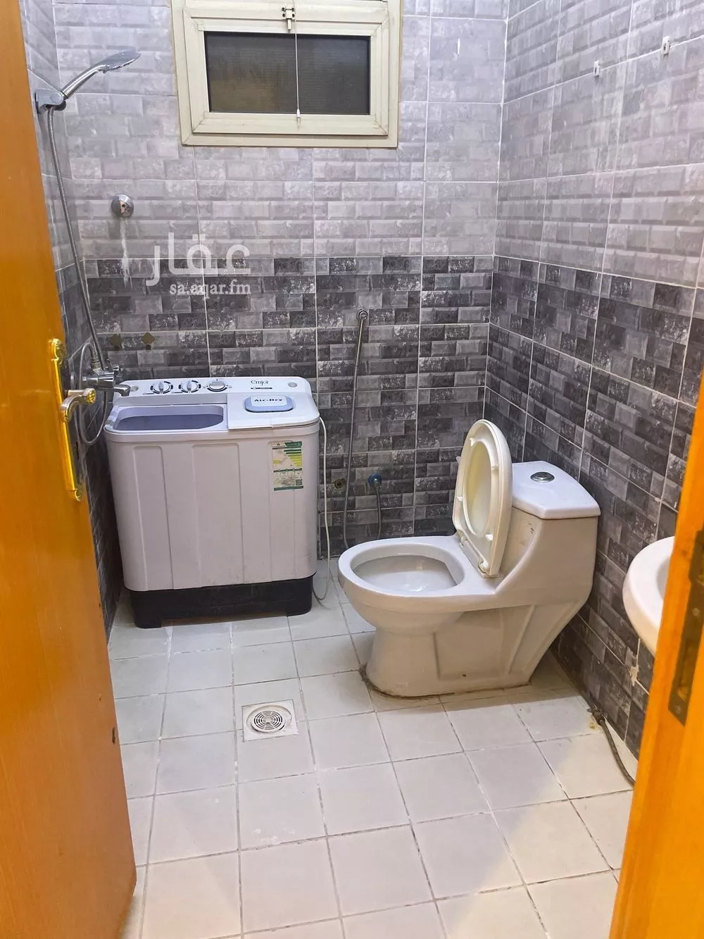 شقة 1 غرف في ظهرة لبن 2