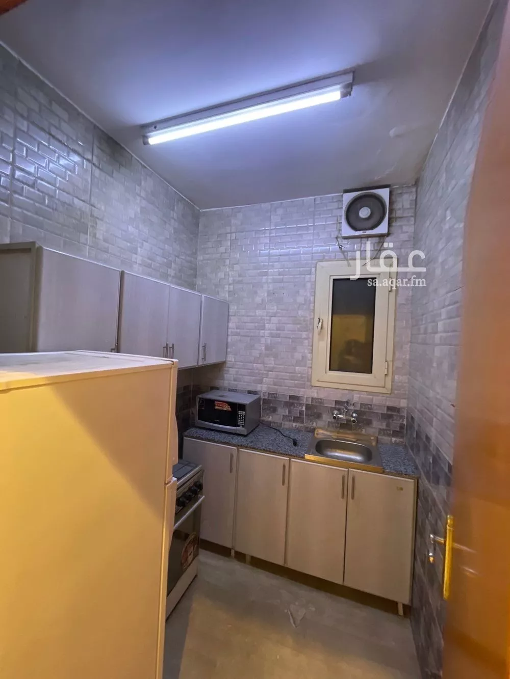 شقة 1 غرف في ظهرة لبن 3