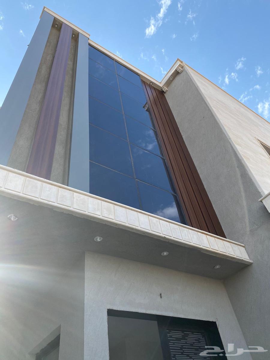 فيلا 8 غرف في الرمال 6