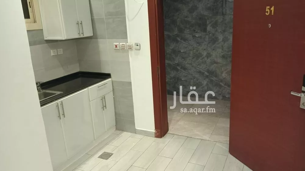 شقة 1 غرف في مريخ 5