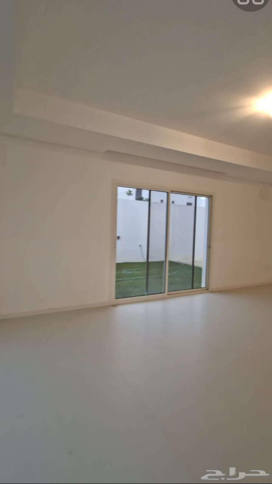 فيلا 4 غرف في الفاروق 15