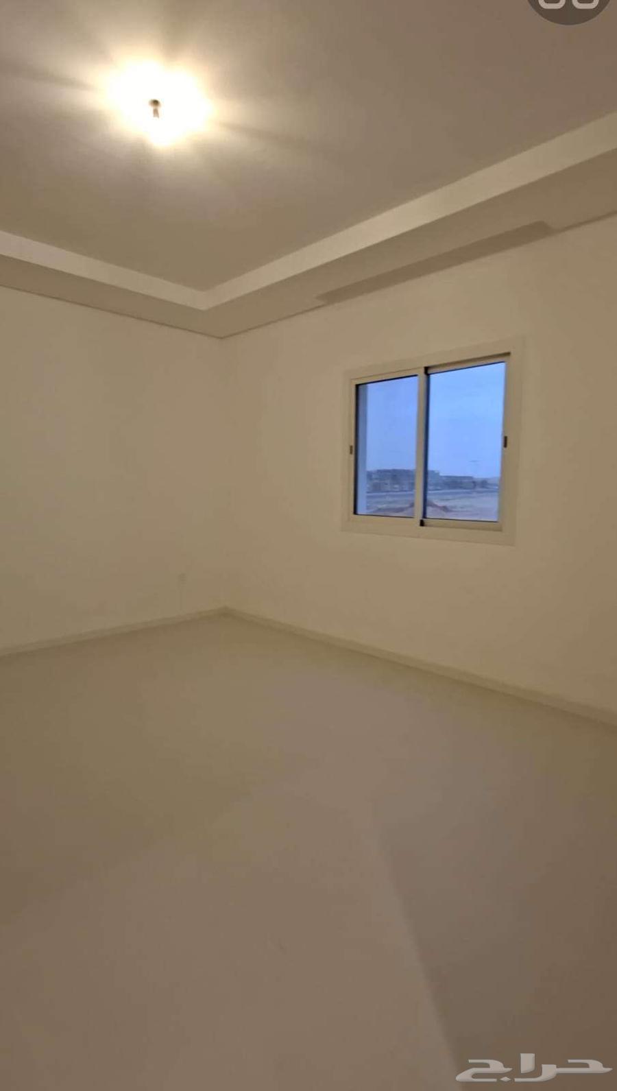 فيلا 4 غرف في الفاروق 30