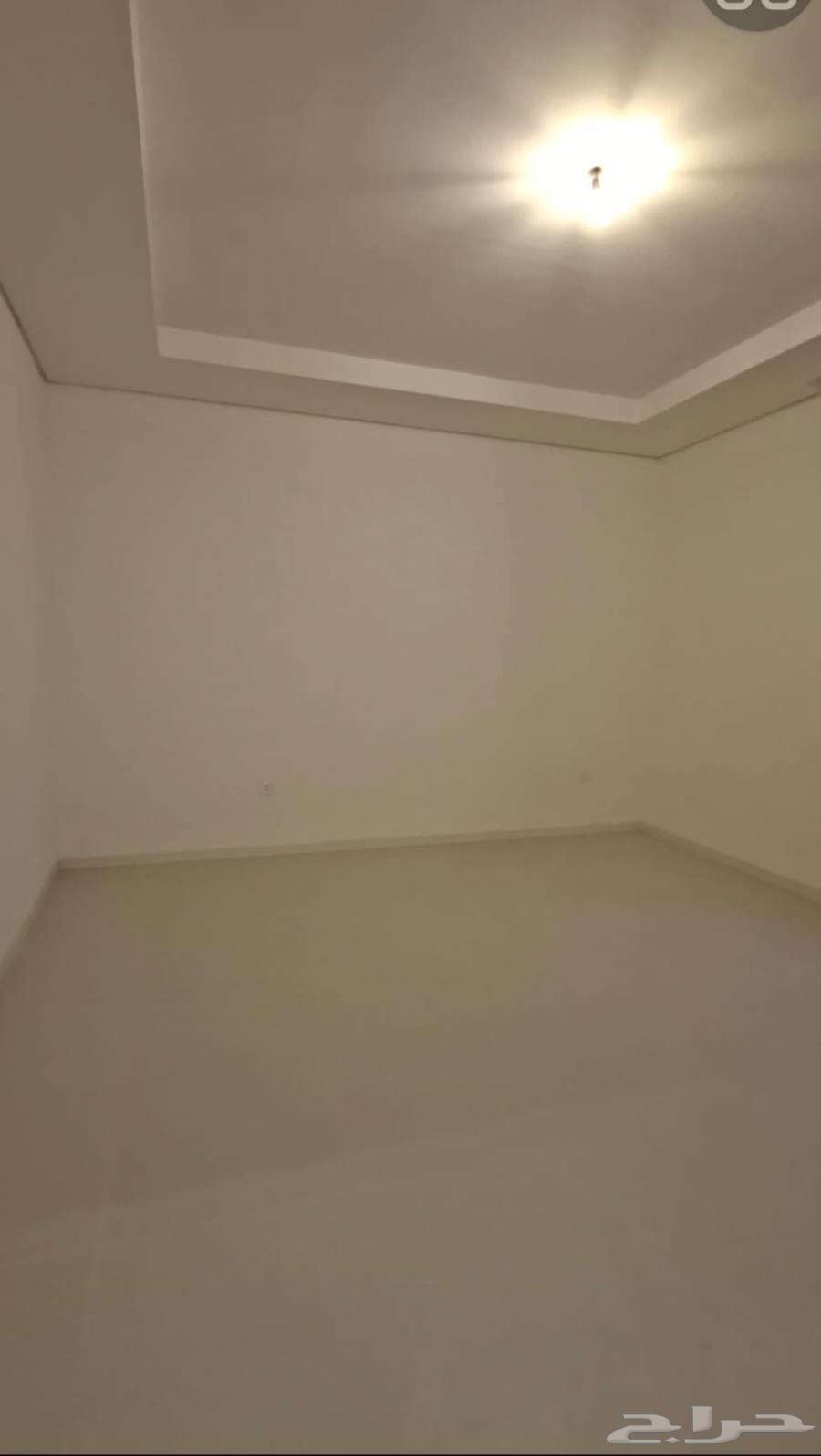 فيلا 4 غرف في الفاروق 31