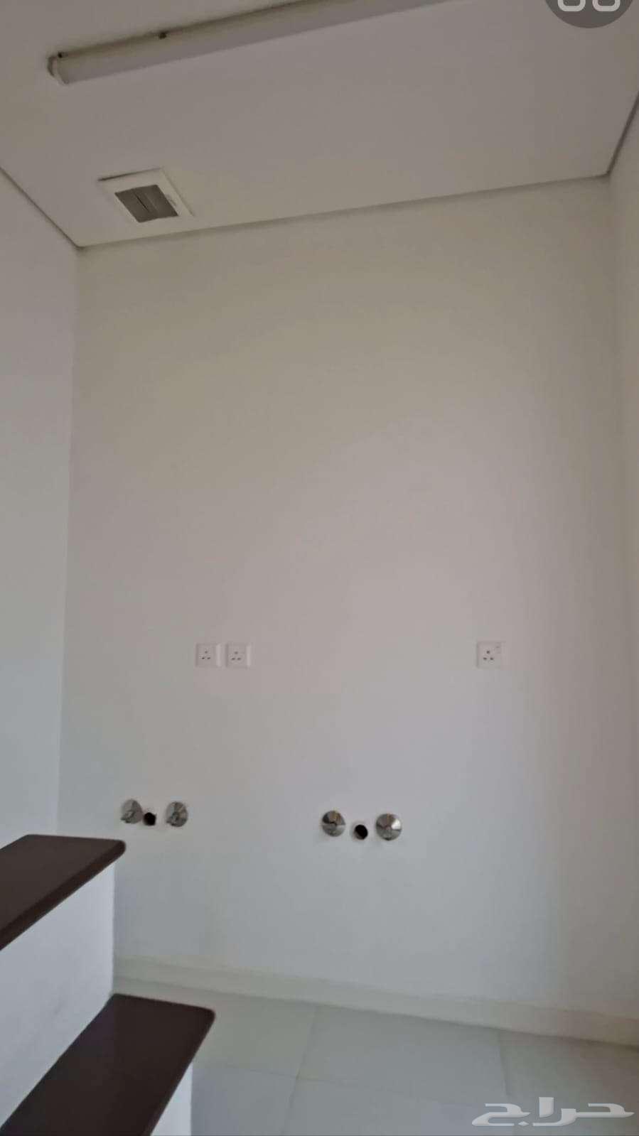 فيلا 4 غرف في الفاروق 36