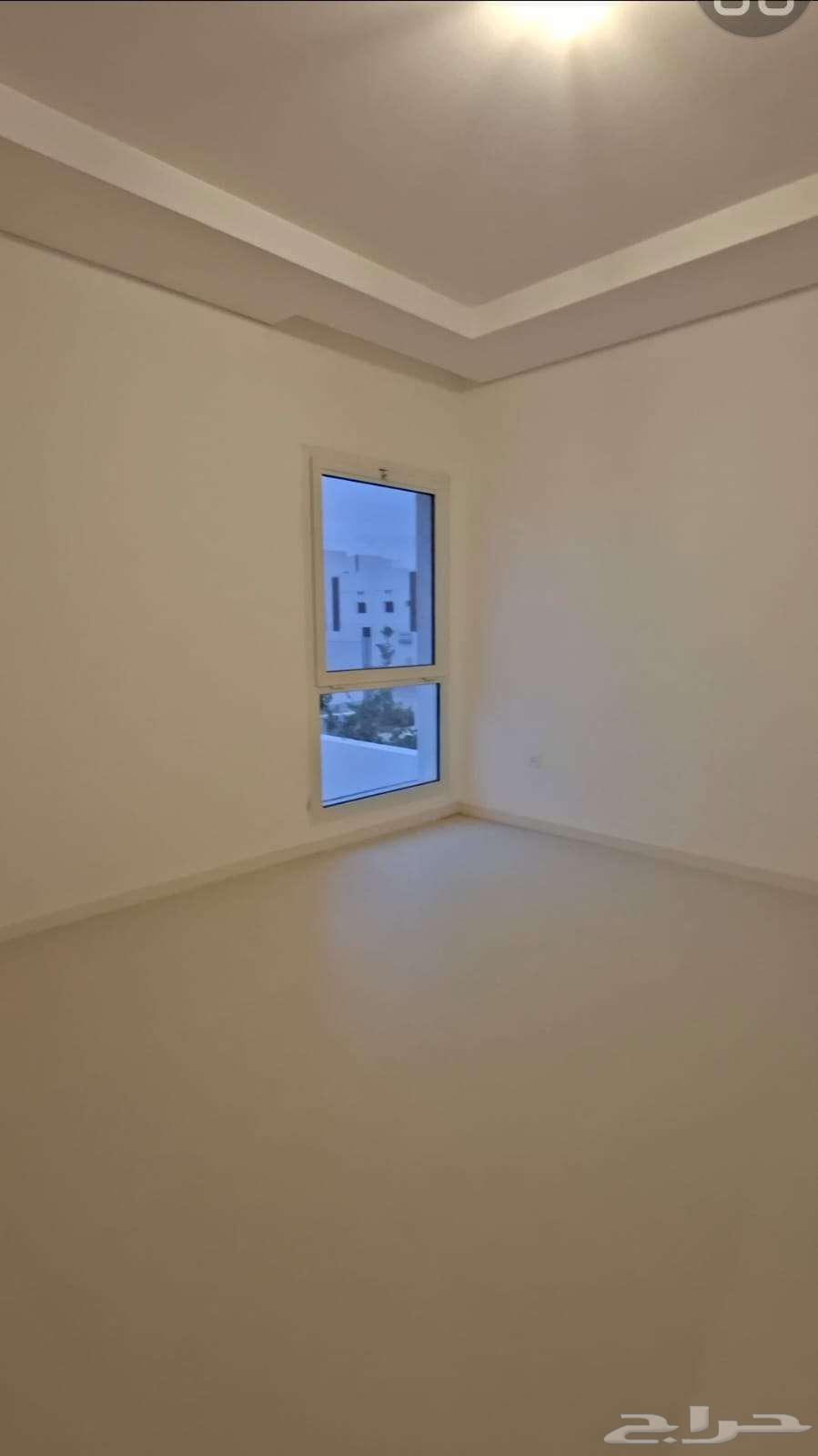 فيلا 4 غرف في الفاروق 38