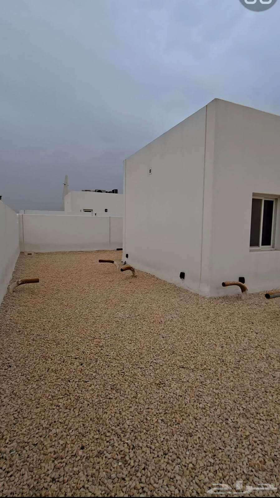 فيلا 4 غرف في الفاروق 40