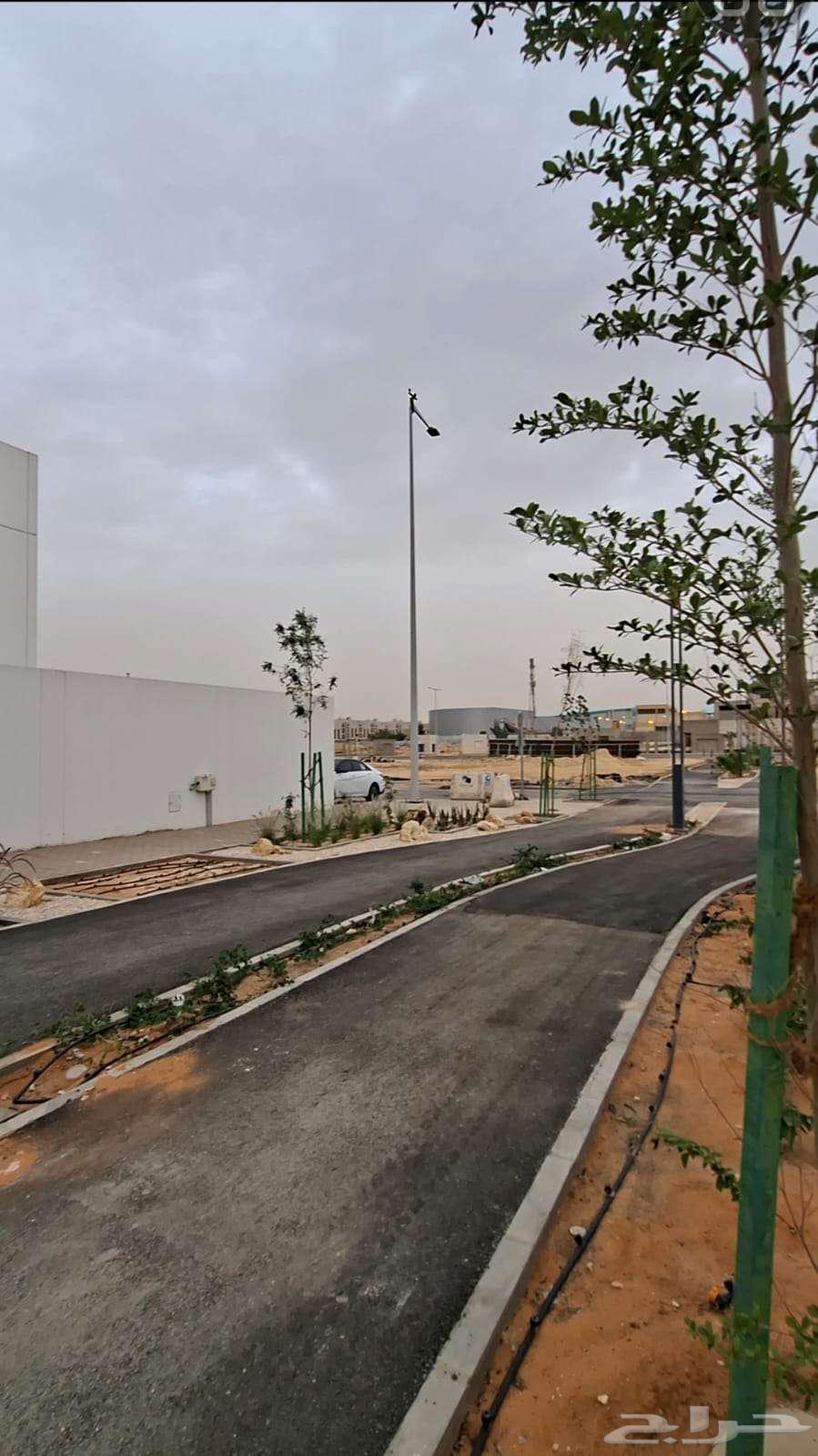 فيلا 4 غرف في الفاروق 5