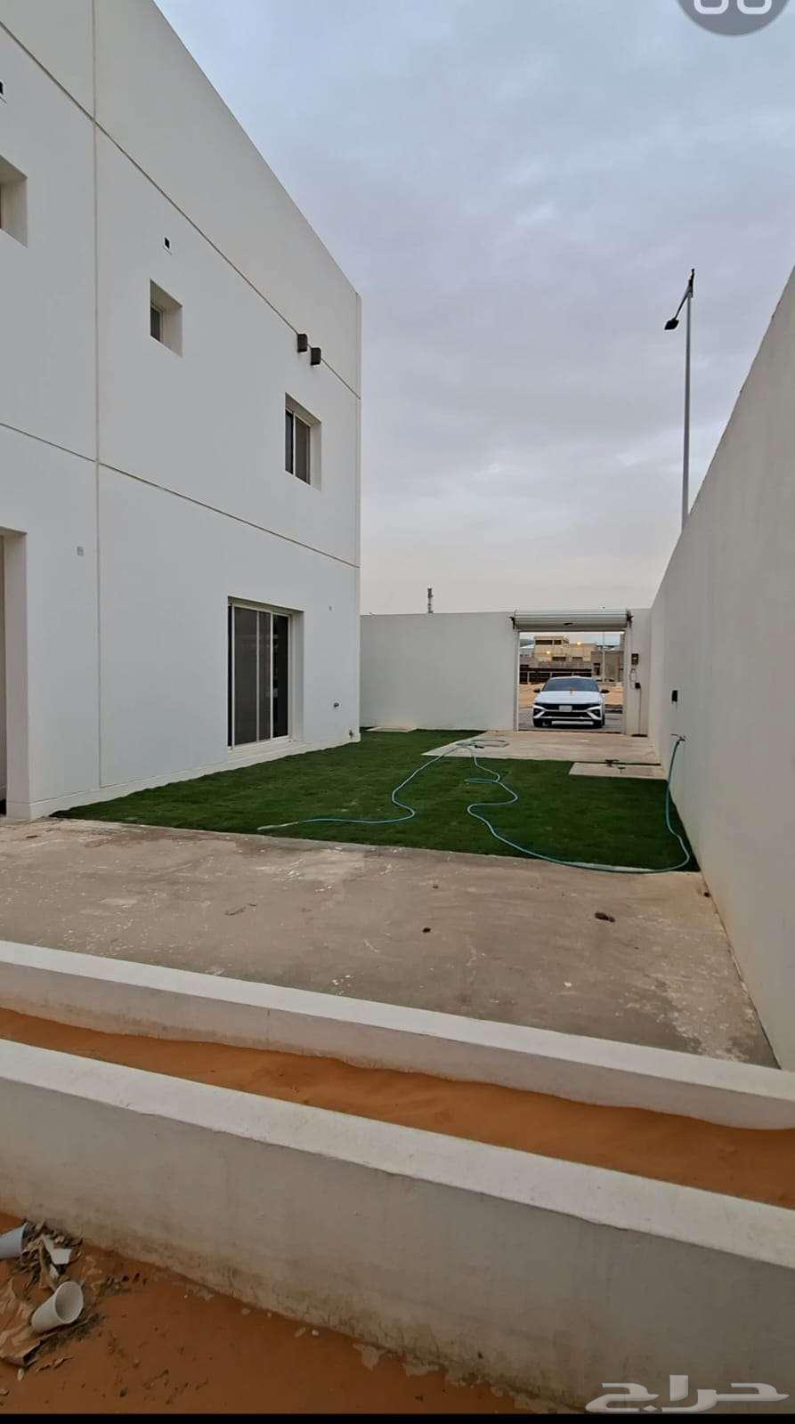 فيلا 4 غرف في الفاروق 7