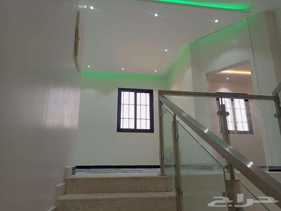 5 bedroom villa in Al Rimal 6