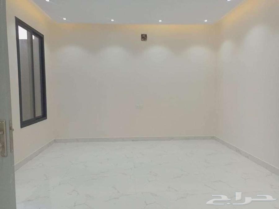 5 bedroom villa in Al Rimal 8