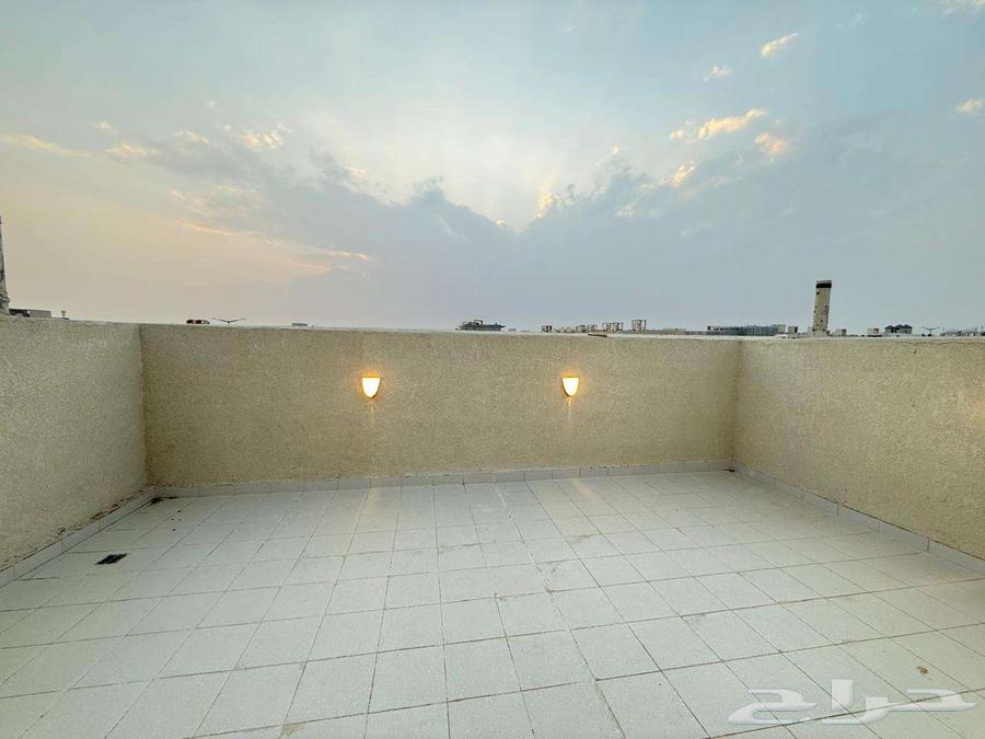 فيلا 5 غرف في المهدية 23