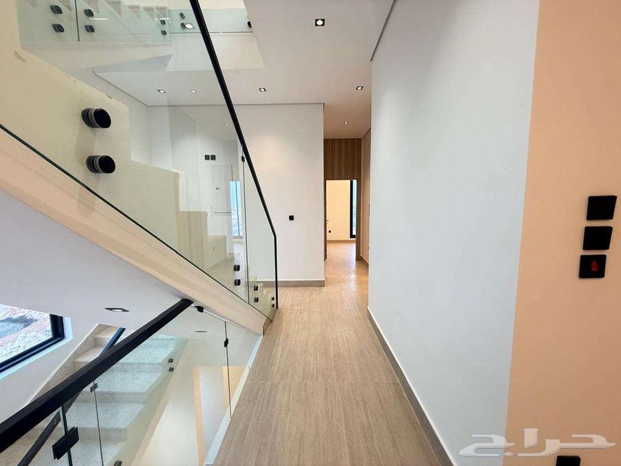 فيلا 5 غرف في المهدية 5