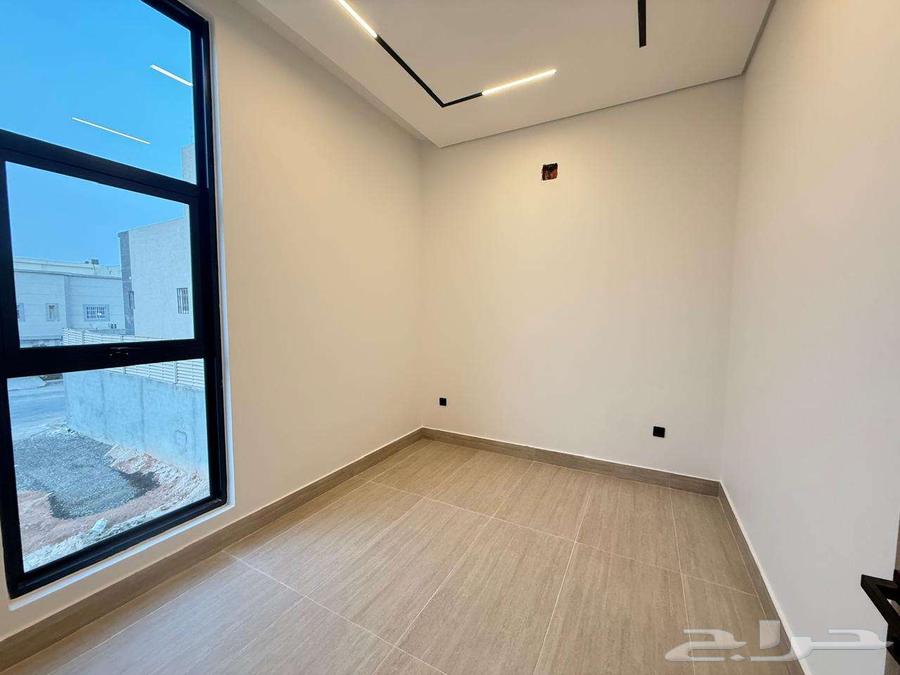 فيلا 5 غرف في المهدية 6