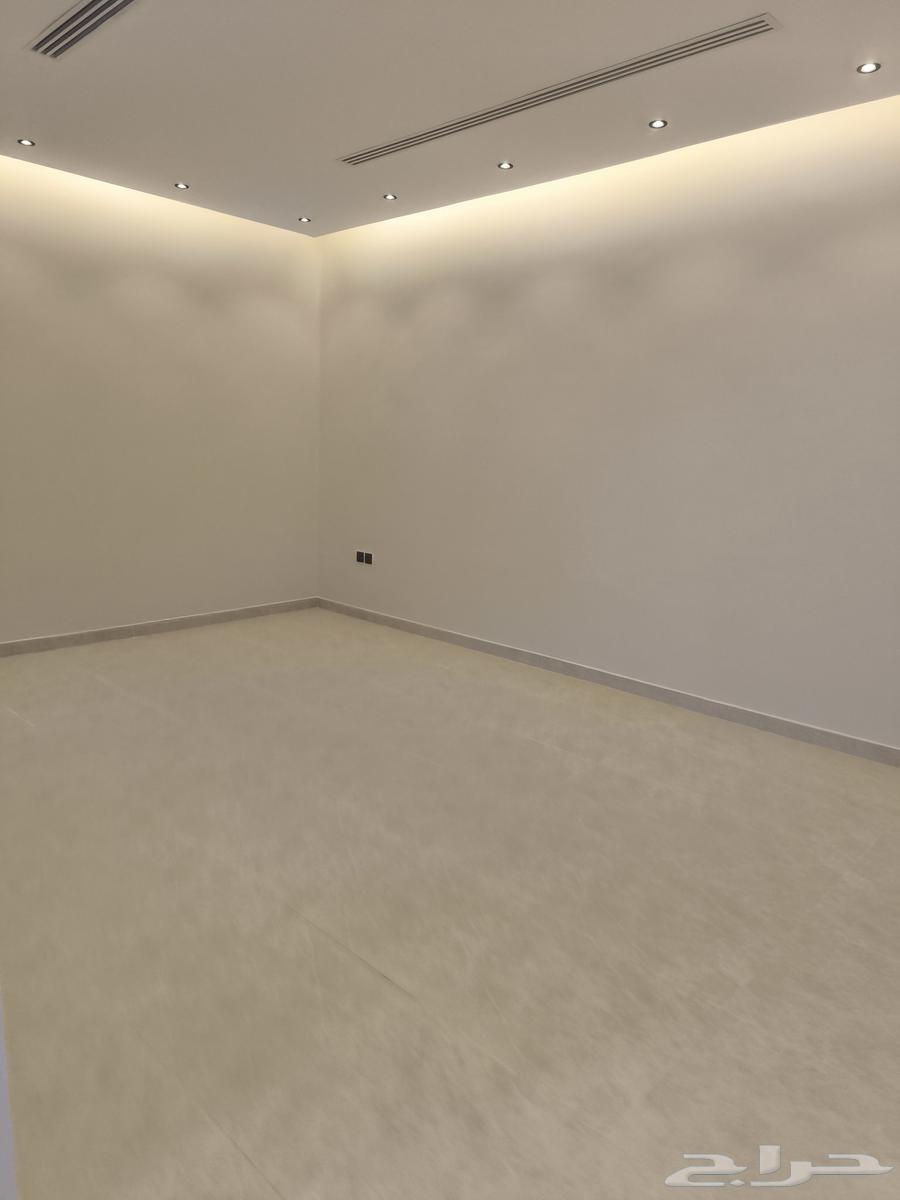 فيلا 4 غرف في الصفا 3