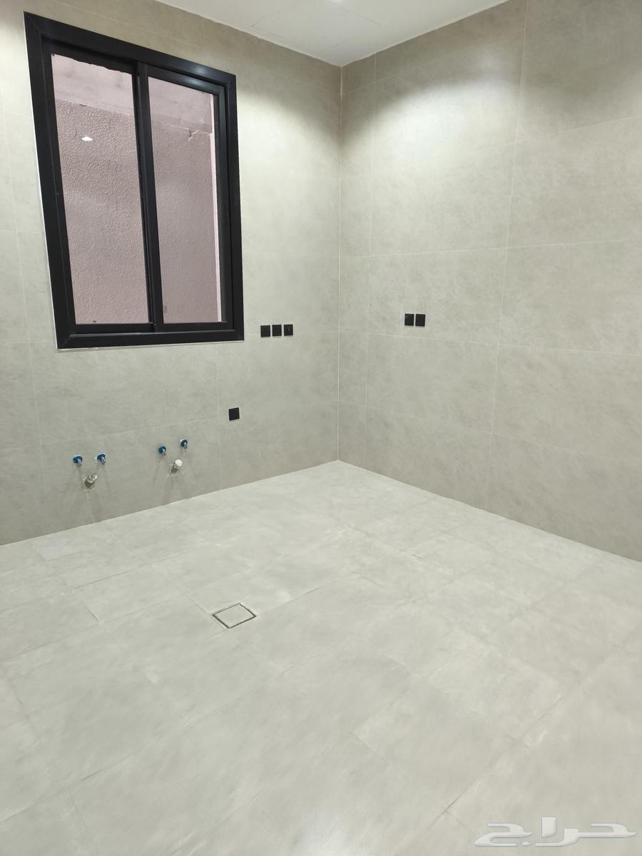 فيلا 4 غرف في الصفا 10