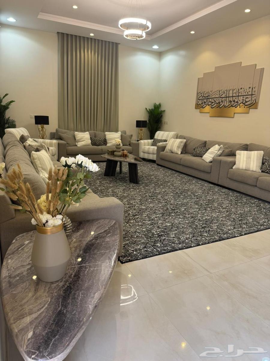 فيلا 6 غرف في النرجس 8